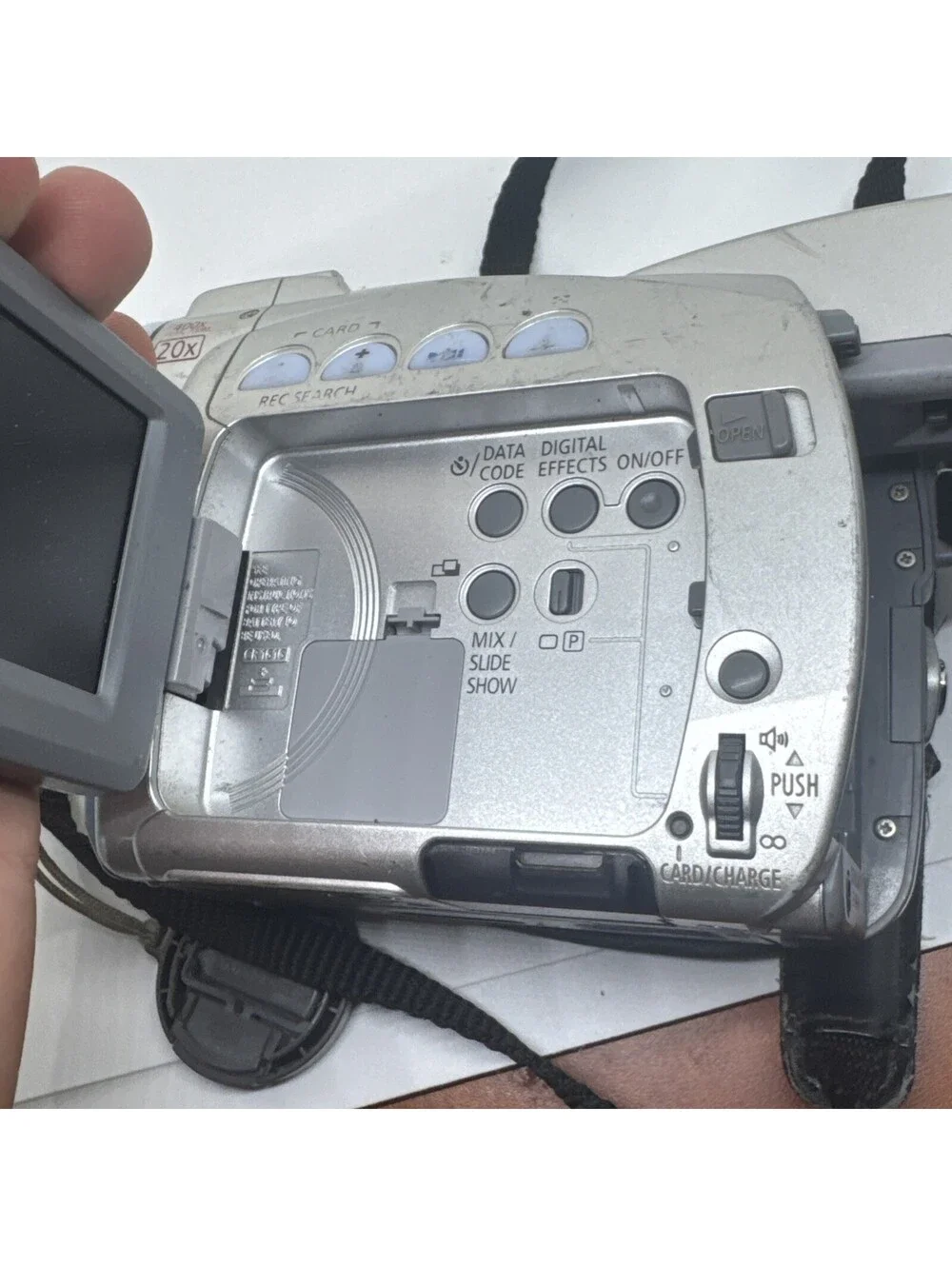 Canon ZR65 MC MiniDV Digital Video Camcorder 20x Optical Zoom / Works NO BATTERY